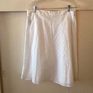 White double layered skirt